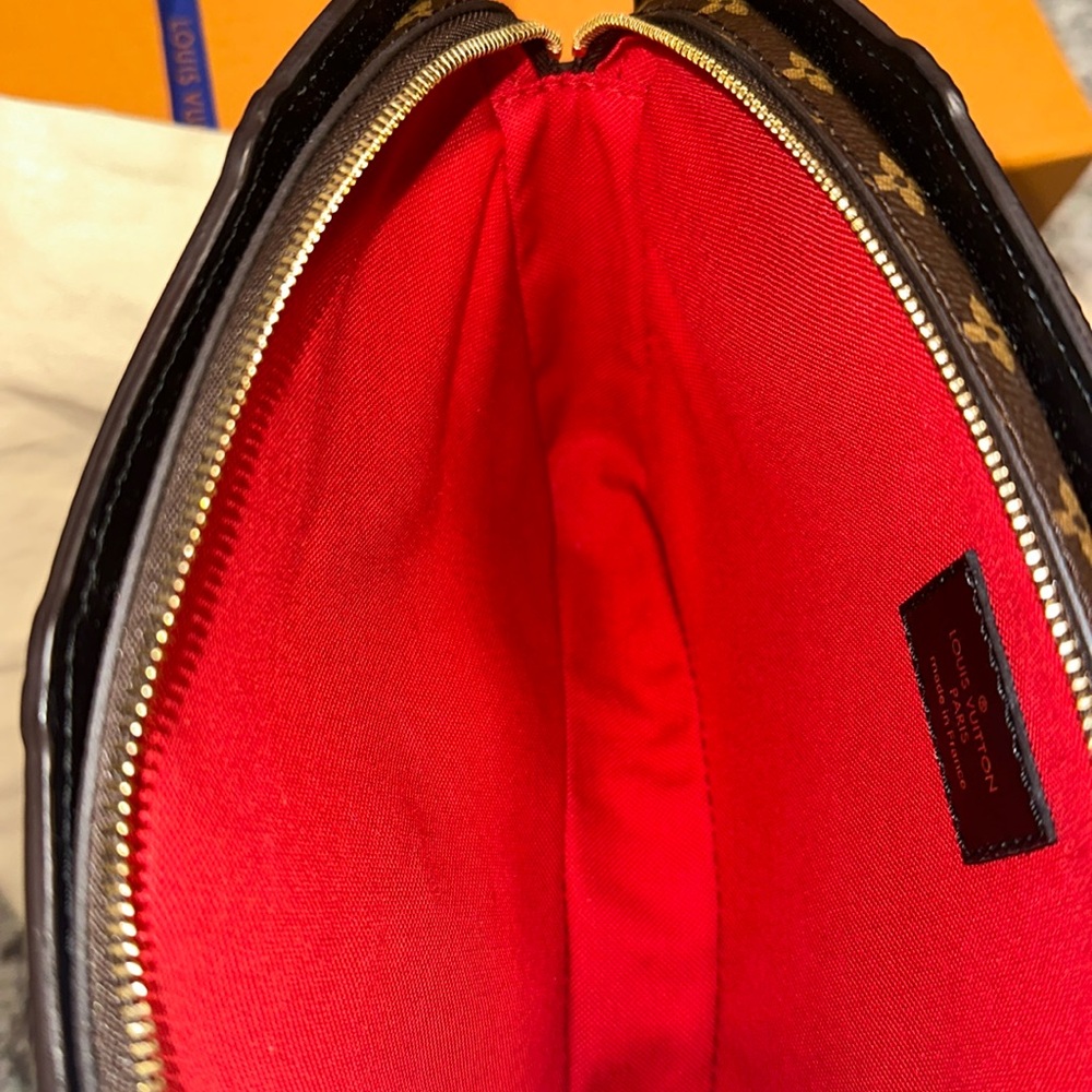 Louis Vuitton Game On Pochette Carte (2020) - Picture 11 of 17